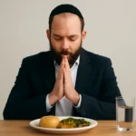 jewish blessing before eating